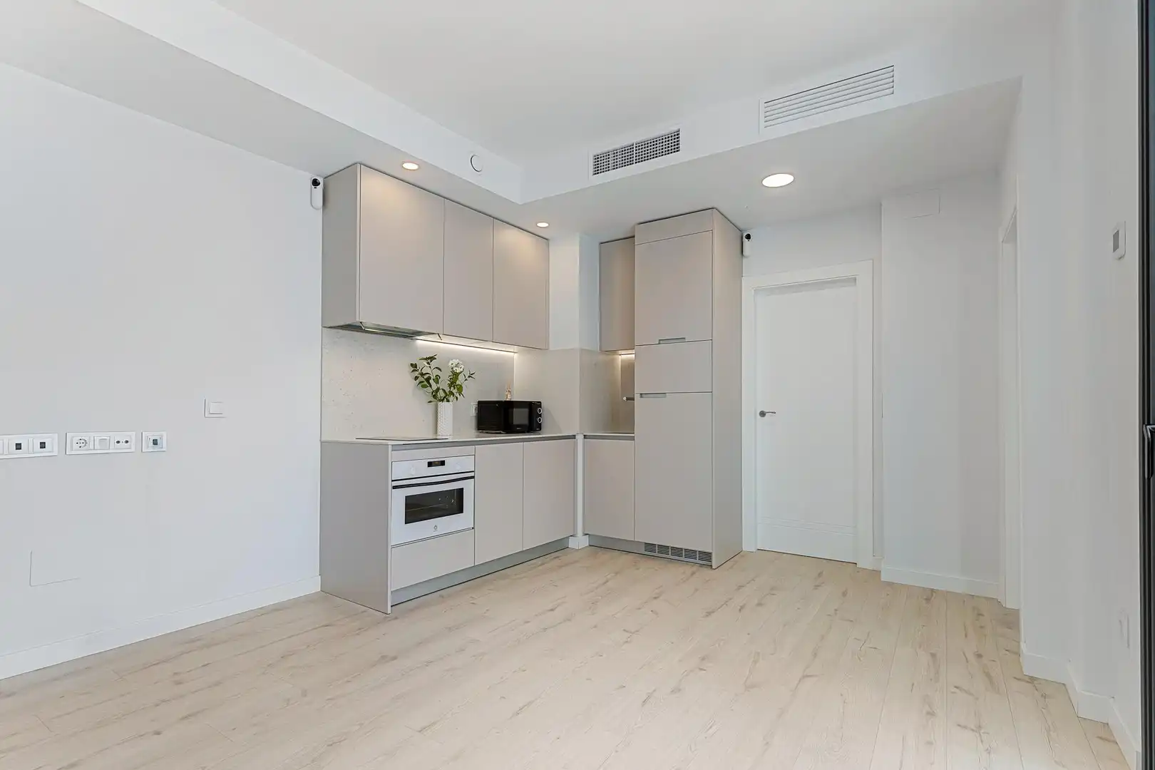 Cuina de Apartament en venda en Fuengirola amb Aire condicionat, Calefacció i Parquet