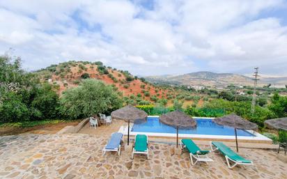 Jardí de Casa o xalet en venda en Almogía amb Piscina i Piscina comunitària