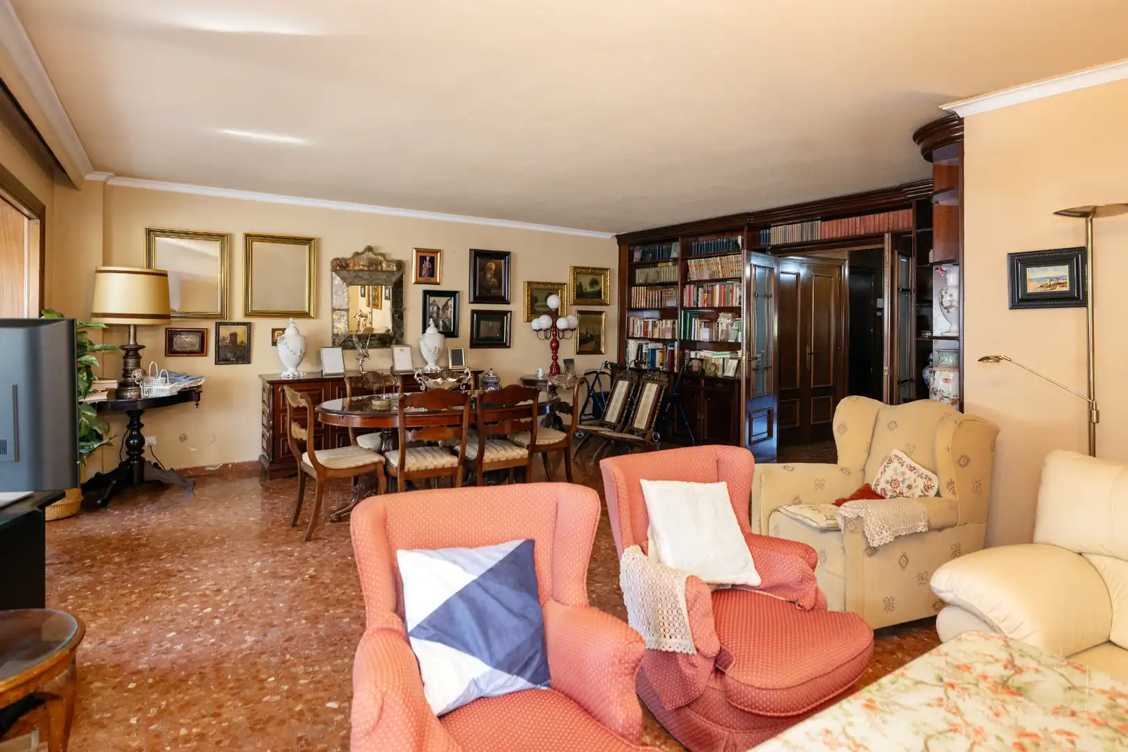 Living room of Flat for sale in Málaga  with Air Conditioner, Heating and Terrace