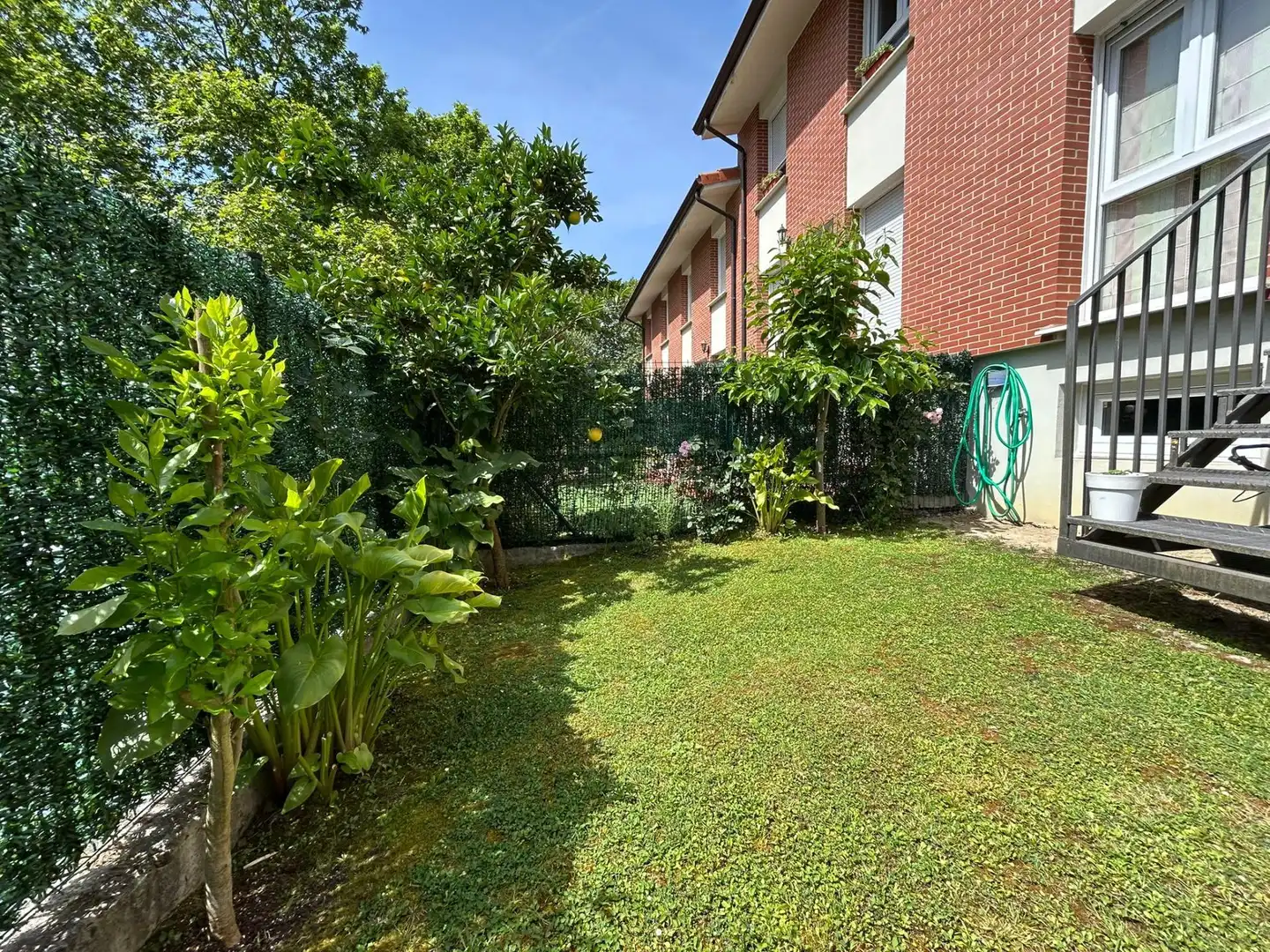 Jardín de Casa adosada en venta en Artziniega con Calefacción, Jardín privado y Terraza