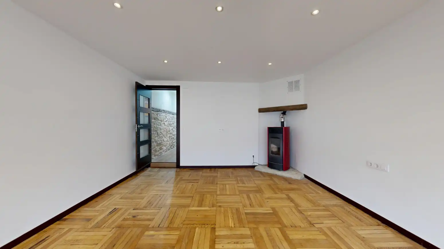 Wohnung zum Verkauf in Tafalla mit Heizung, Terrasse und Balkon
