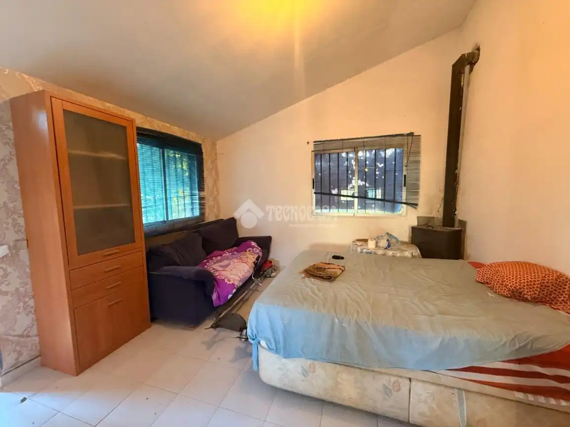 Habitación de Casa o chalet en venta en Serracines con Calefacción y Jardín privado