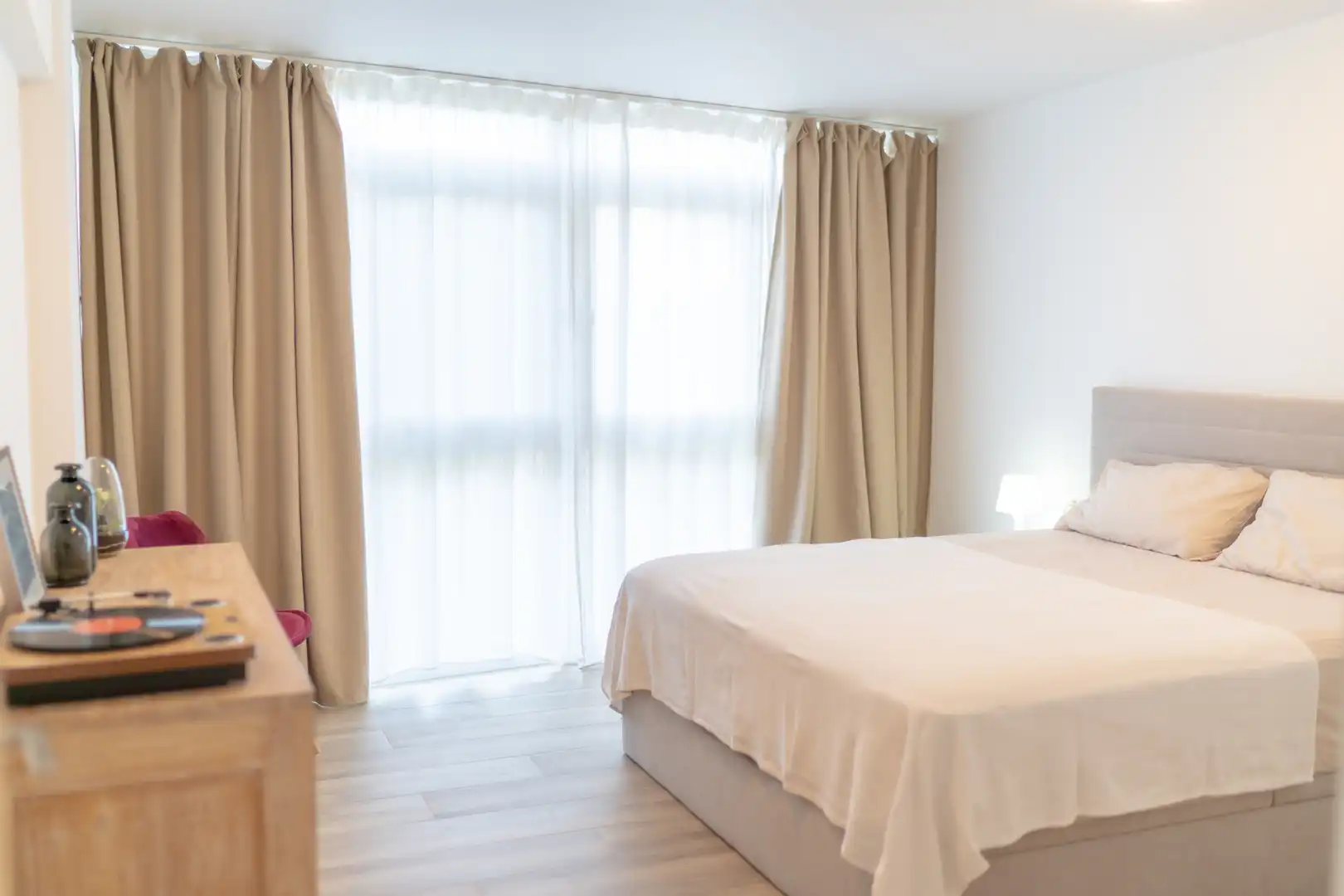 Bedroom of Apartments for sale in Calvià  with Air Conditioner, Heating and Terrace