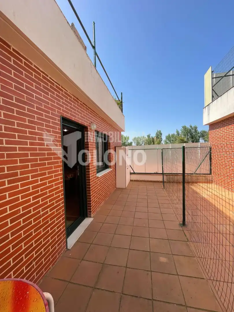 Terraza de Apartamento en venta en Cuzcurrita de Río Tirón con Calefacción, Parquet y Terraza