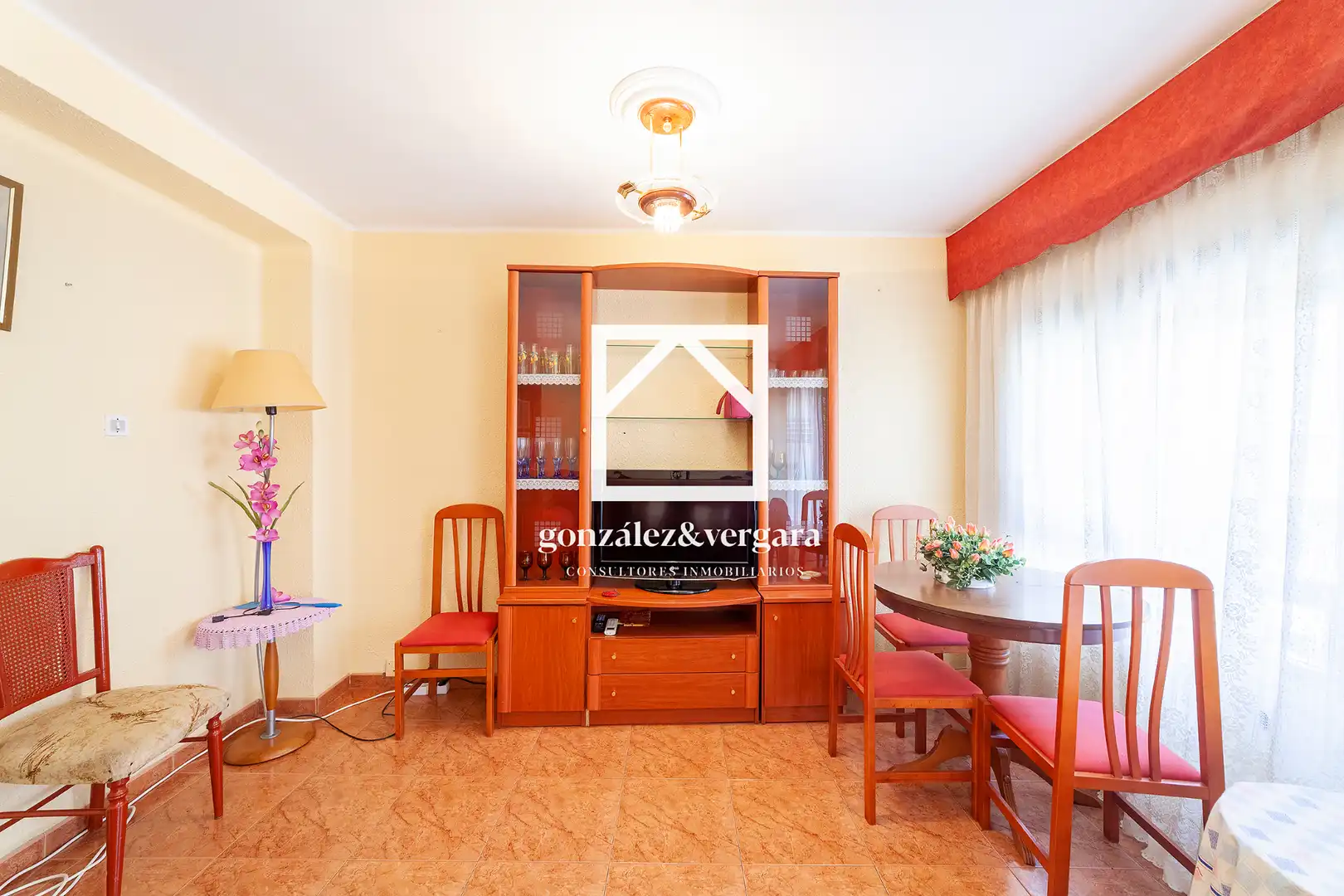 Sala de estar de Piso en venta en Valencia con Aire acondicionado y Balcón