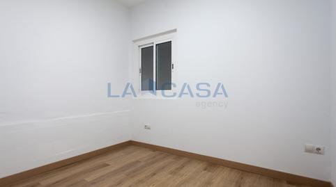 Foto 3 de Planta baixa en venda a Avinguda de Catalunya, Les Planes, L'Hospitalet de Llobregat