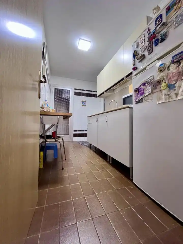 Appartamento con ascensore in vendita a calle de Monturiol, imagen 2