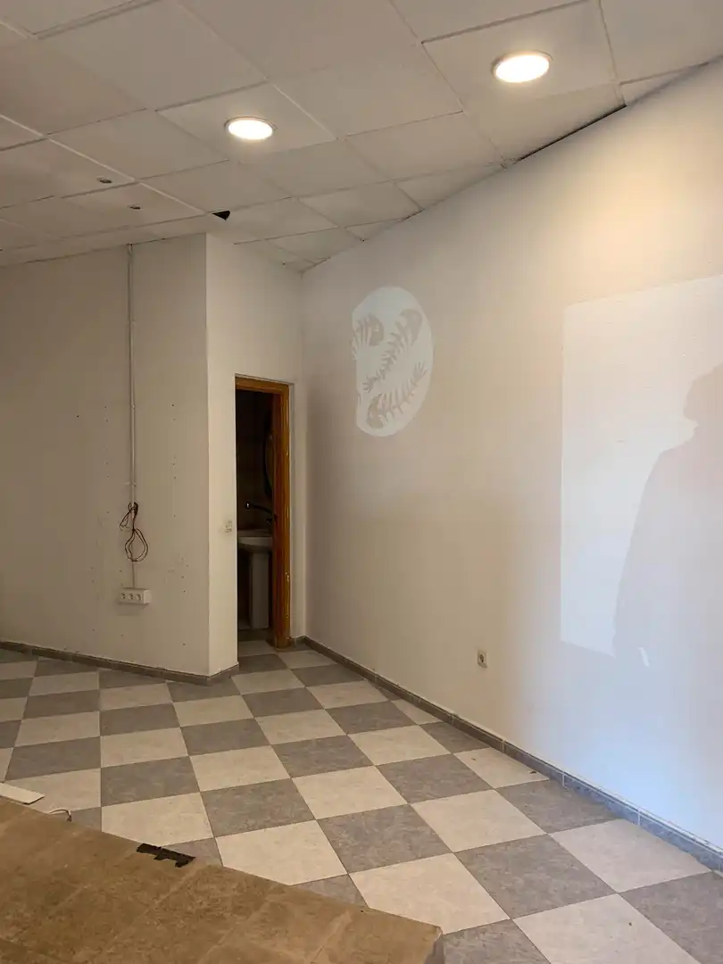 Local de alquiler en Navas del Rey con Aire acondicionado y Calefacción