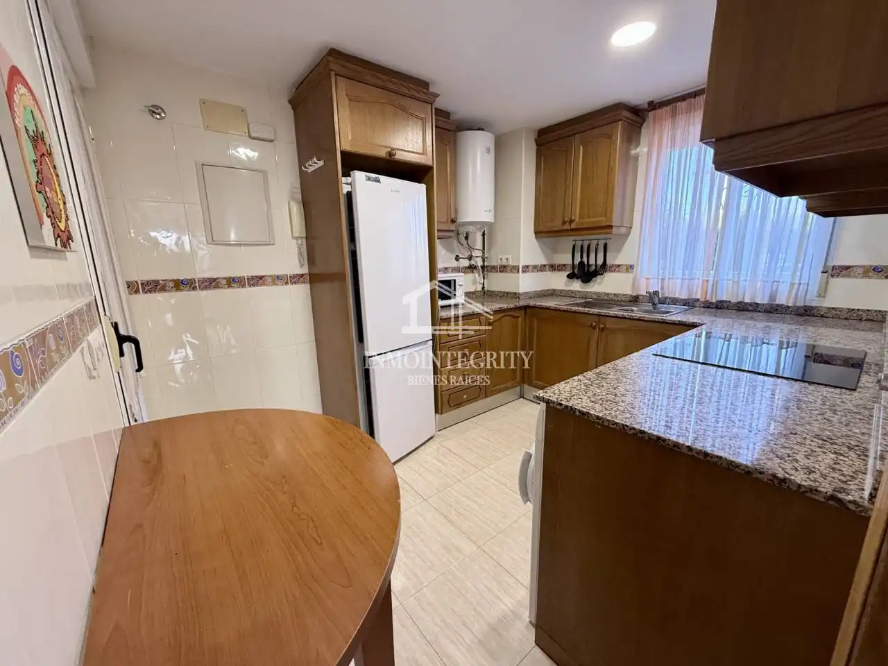 Apartamento con piscina en venta en Avenida Central, imagen 11