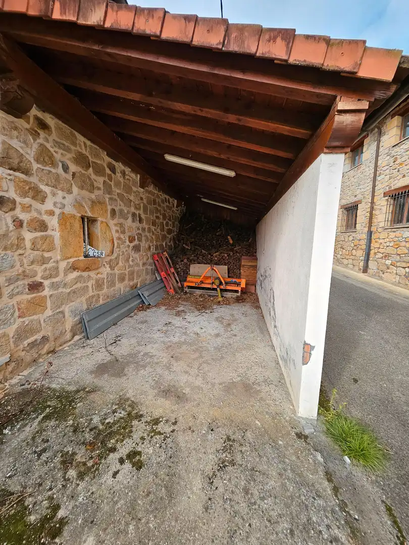 Country homes for sale in Iurreta