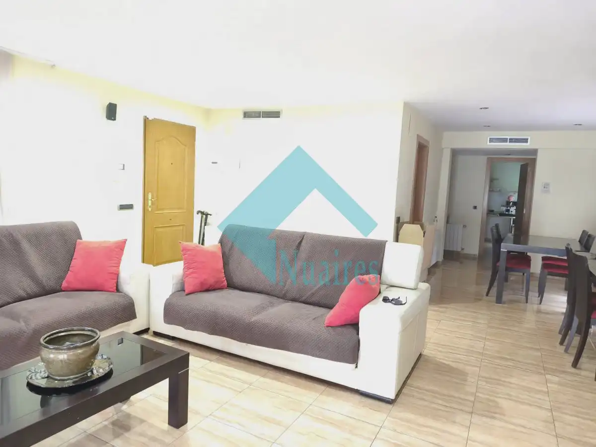 Sala de estar de Casa o chalet en venta en Castellón de la Plana / Castelló de la Plana con Aire acondicionado, Calefacción y Jardín privado