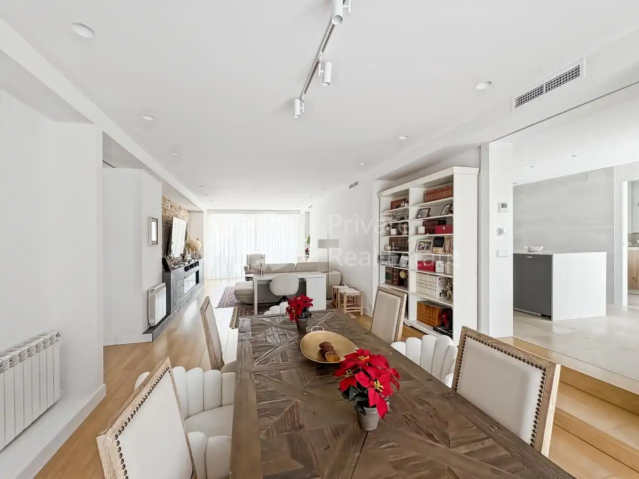 Dining room of Houses for sale in Boadilla del Monte  with Air Conditioner, Heating and Private garden