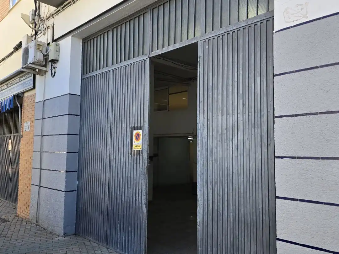 Commercial properties for sale in Cazorla, Jaén