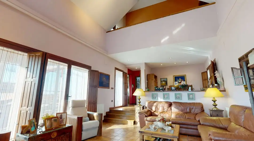 Sala de estar de Casa o chalet en venta en Campo Real con Aire acondicionado, Calefacción y Jardín privado