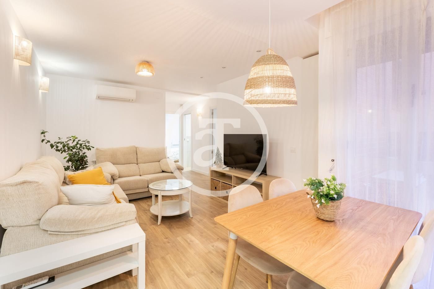 Flat to rent in Paseo de las Acacias, Acacias