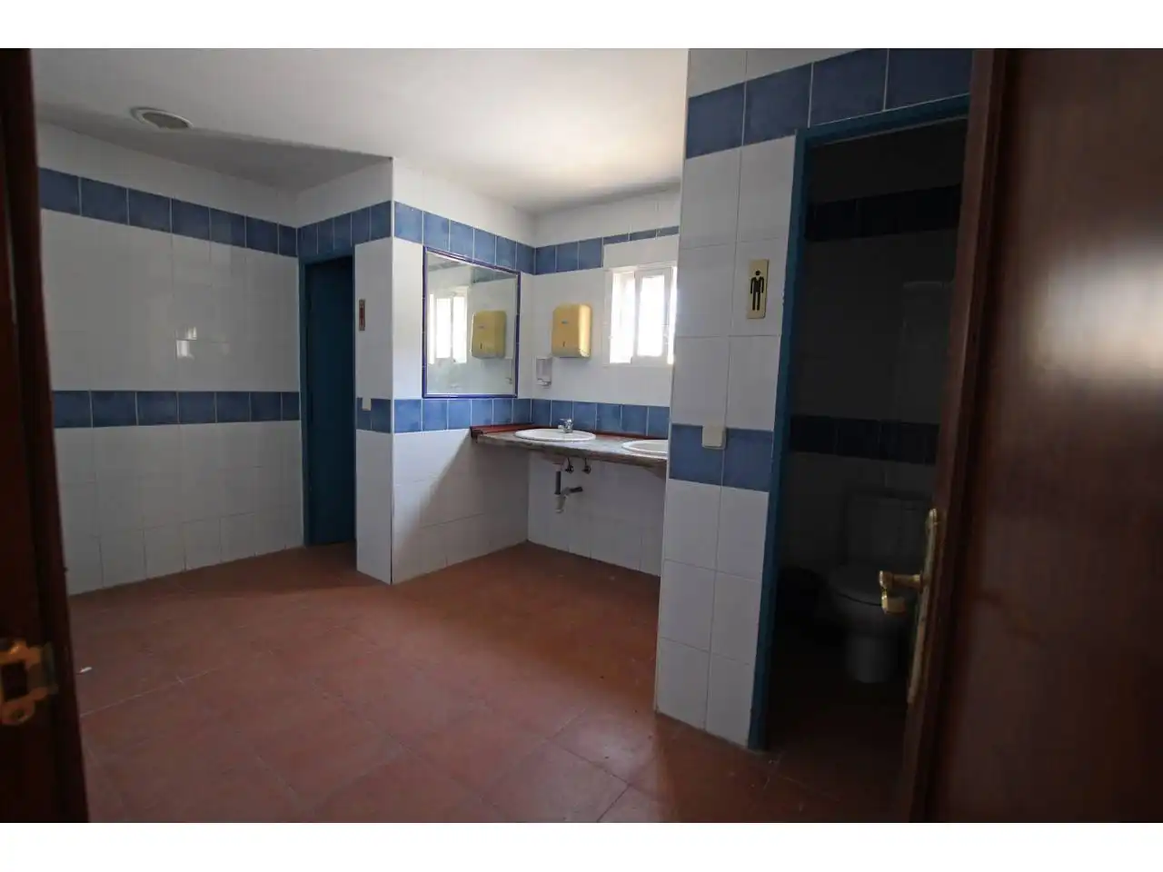 Baño de Terreno en venta en Valdegrudas, Guadalajara