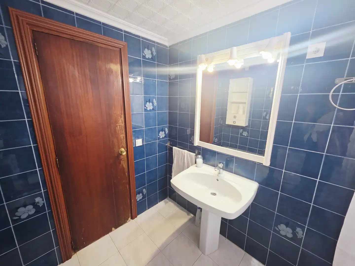 Bathroom of Flat for rent in Vila-real  with Storage room, Furnished and Oven