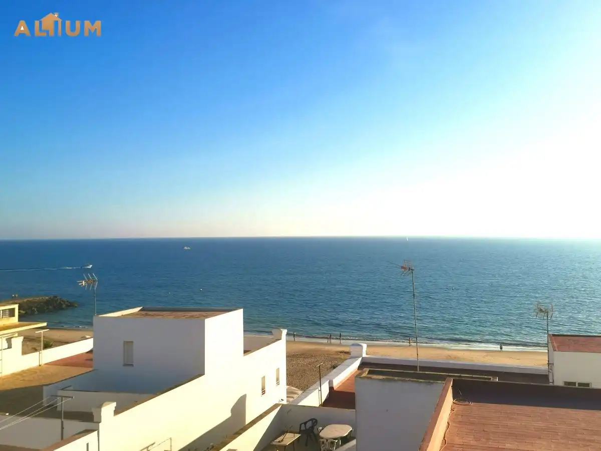 Vista exterior de Apartament en venda en Rota