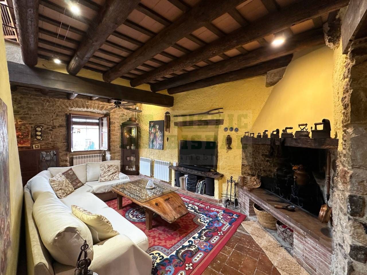 Sala d'estar de Finca rústica en venda en Corçà amb Aire condicionat, Calefacció i Terrassa