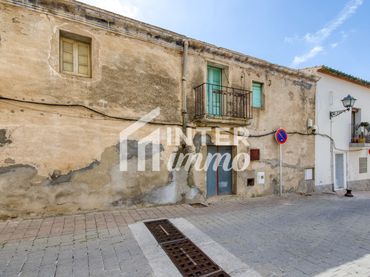 Haus zum Verkauf in Carrer nou 32