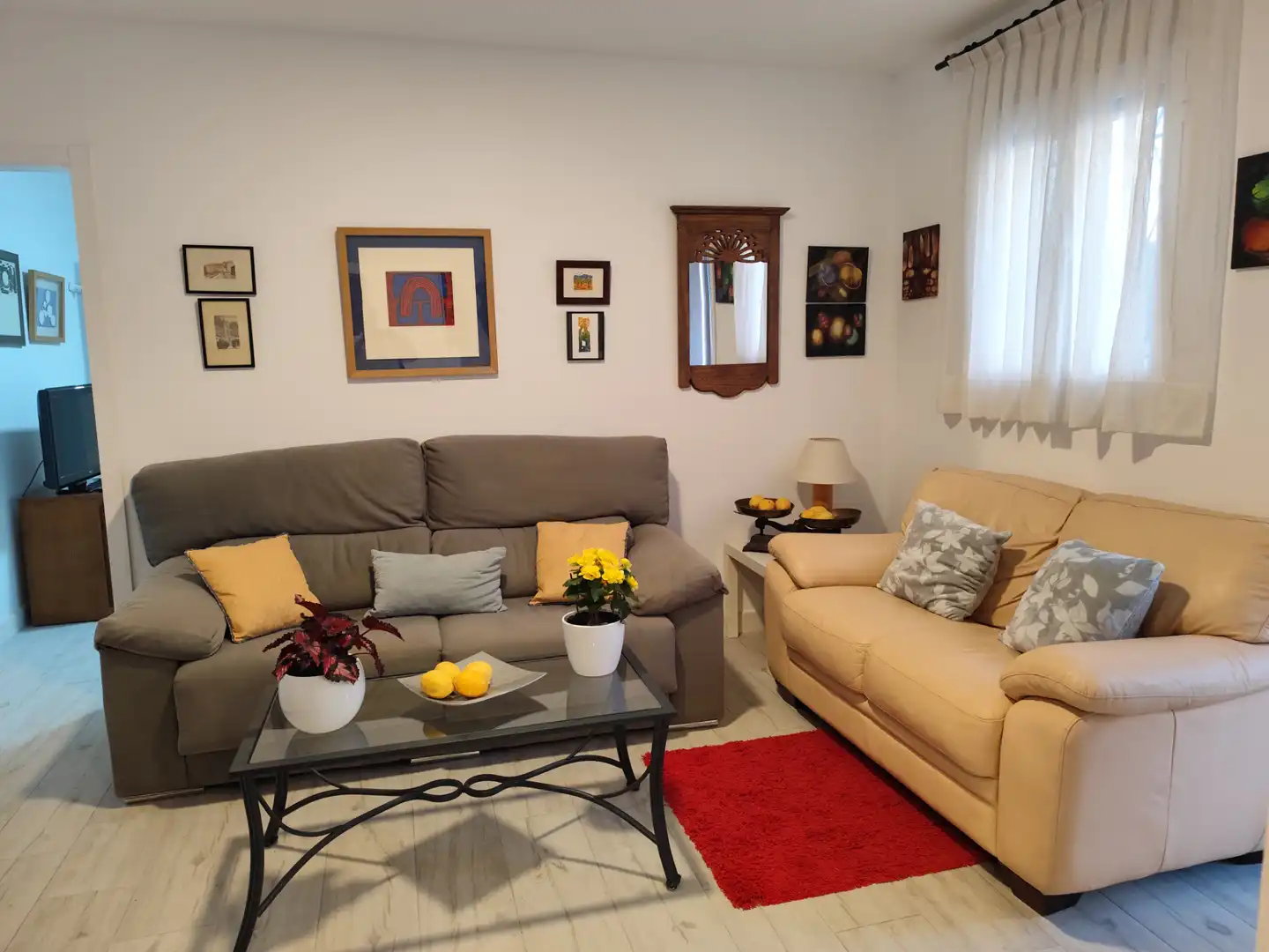 Sala d'estar de Casa adosada de lloguer en Sanlúcar de Barrameda amb Aire condicionat, Calefacció i Terrassa