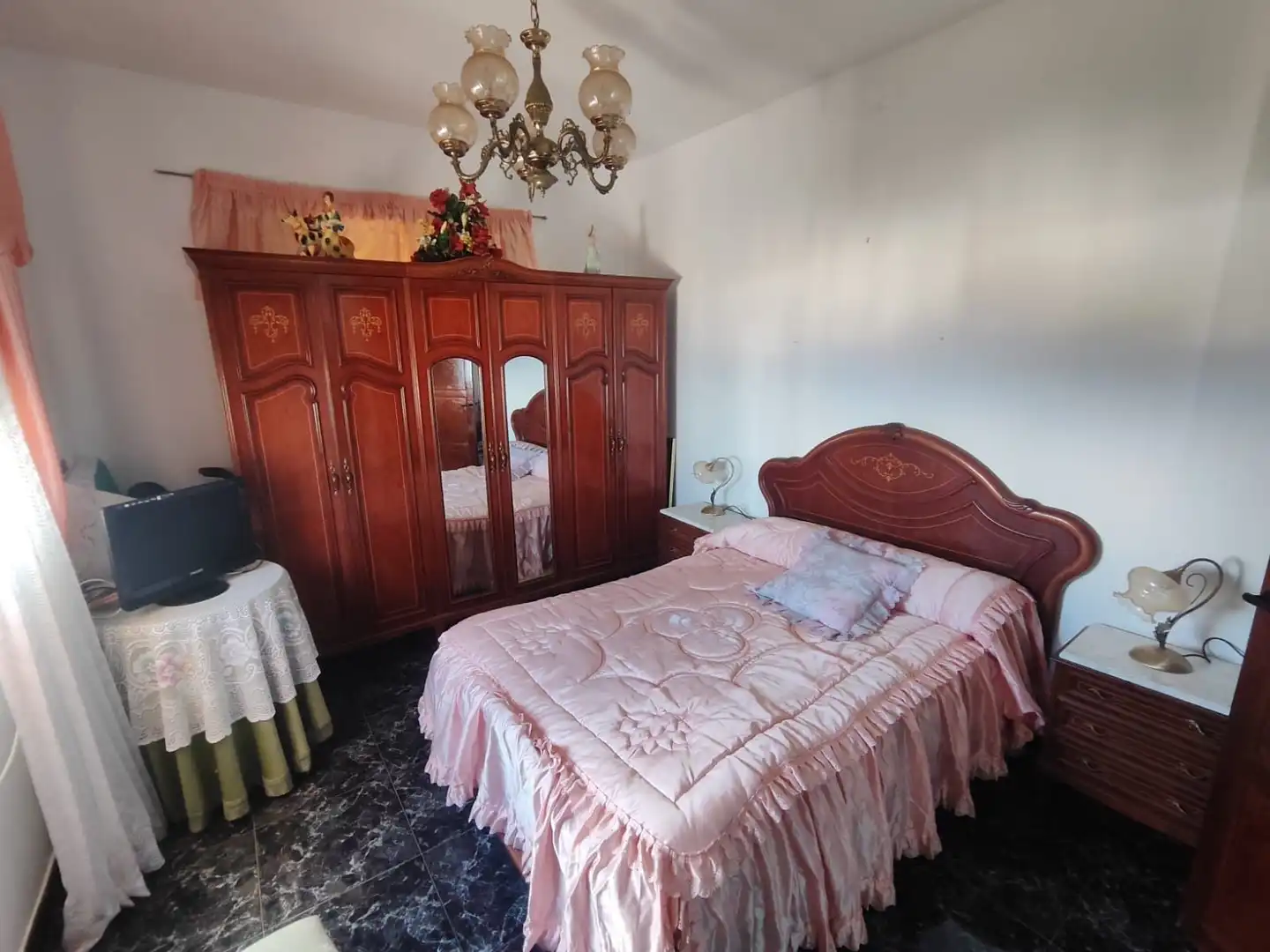 Dormitori de Finca rústica en venda en Garachico amb Jardí privat, Terrassa i Traster