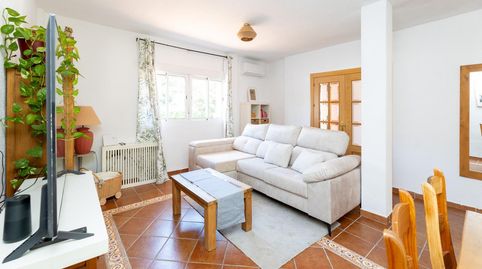 Foto 2 de Casa adosada en venta en Calle Jose Riquelme, La Zubia Ciudad, La Zubia