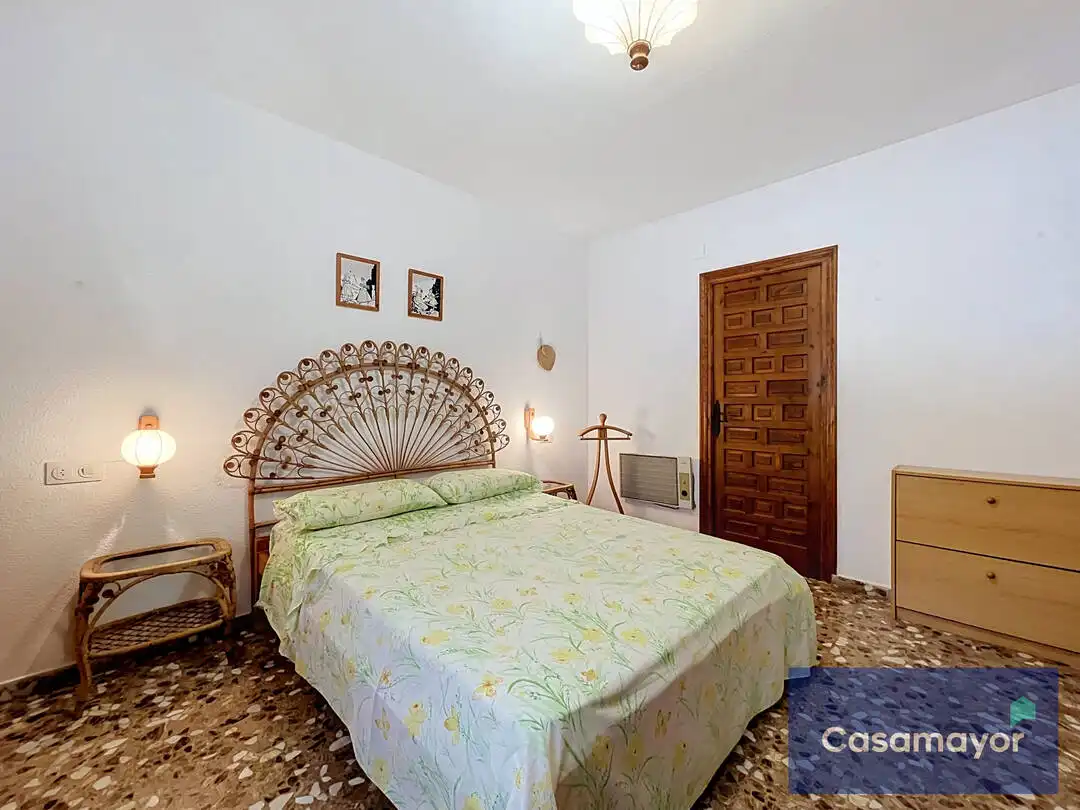 Dormitori de Casa o xalet en venda en Sant Joan d'Alacant amb Aire condicionat, Jardí privat i Piscina