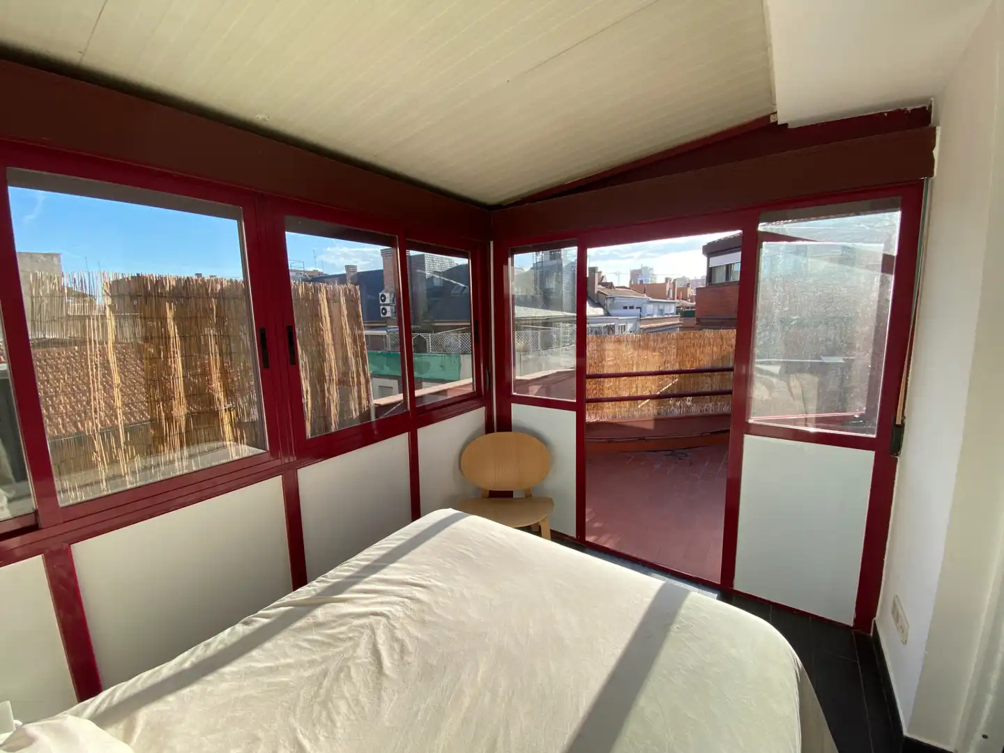 Bedroom of Flat for rent in Madrid  with Air Conditioner, Heating and Terrace