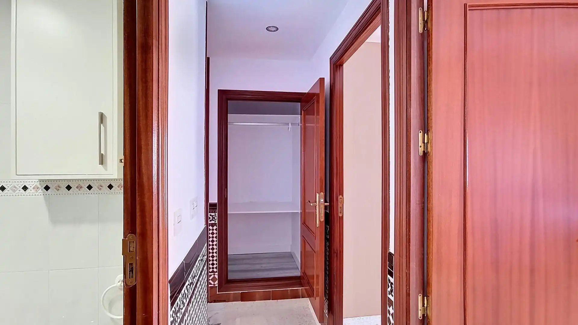 Casa adosada de alquiler en Armilla con Aire acondicionado, Terraza y Amueblado