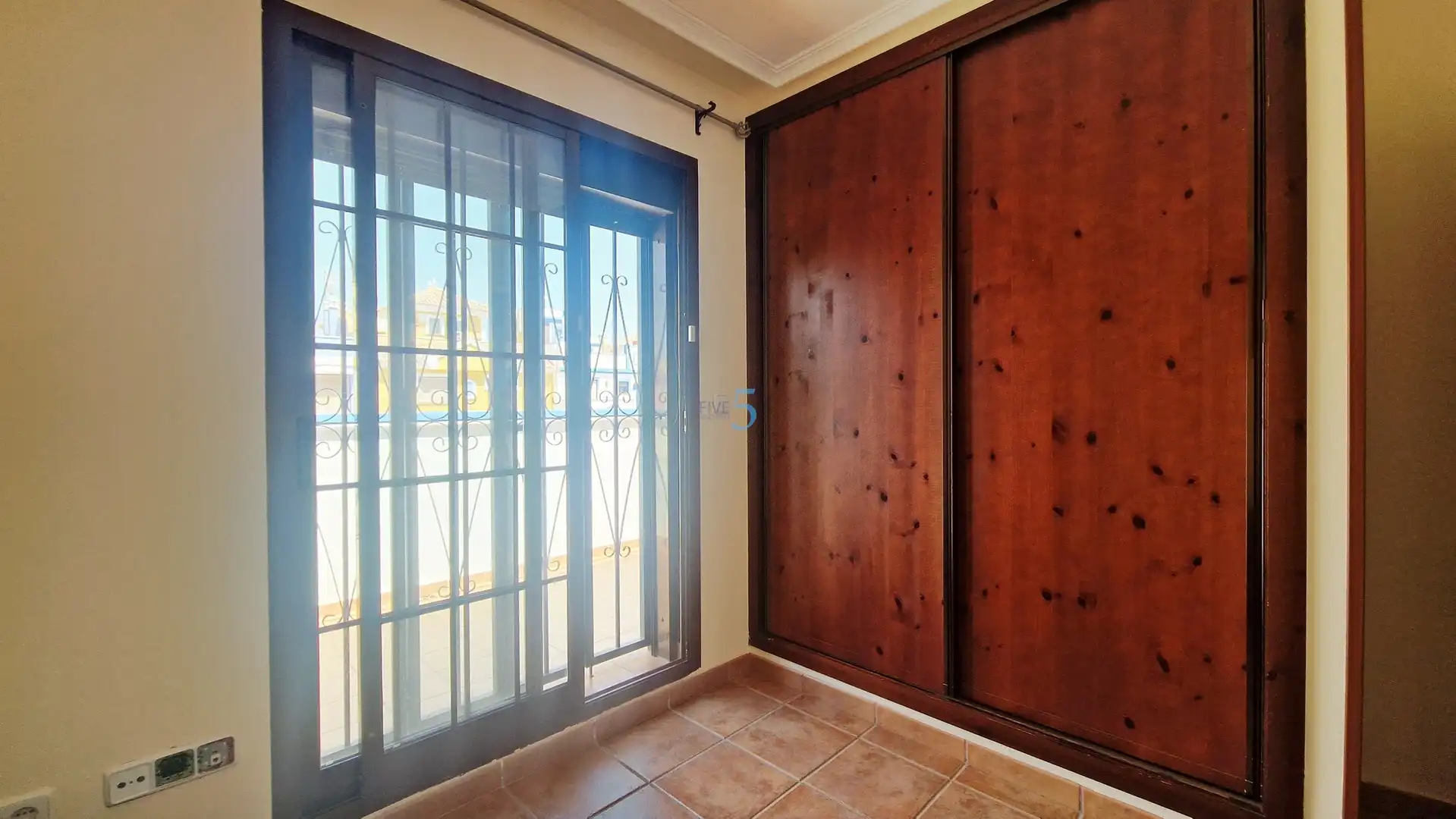 Casa a schiera con terrazza in vendita a Roda, imagen 17
