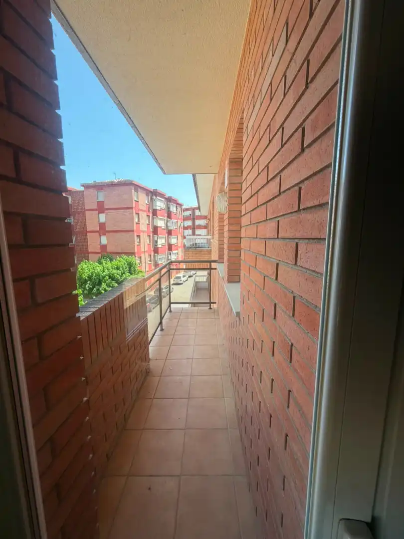 Balcony of Flat for sale in Bellpuig  with Air Conditioner, Heating and Parquet flooring