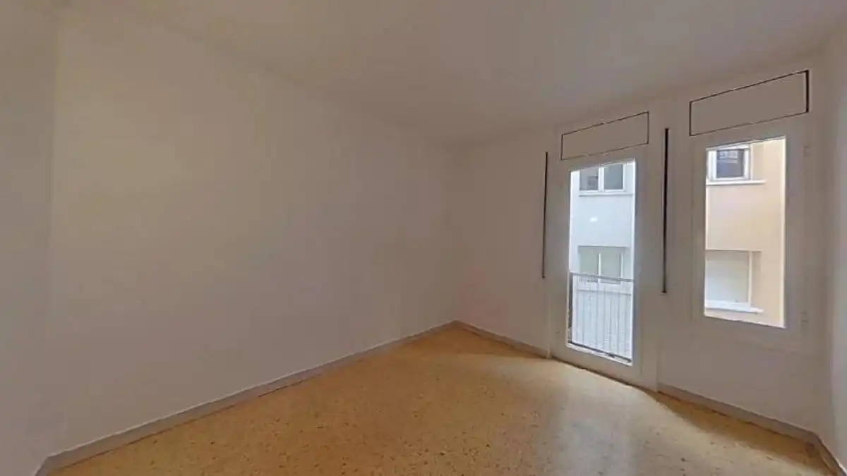 Dormitori de Apartament en venda en Terrassa