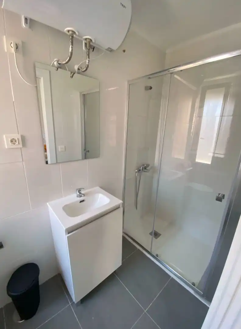 Bathroom of Houses for share in Málaga  with Air Conditioner, Heating and Private garden