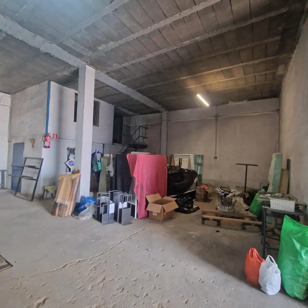 Nau industrial en venda a Dehesilla de Calamón - Campomanes, imagen 4