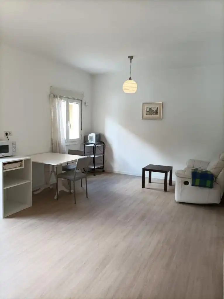 Piso de alquiler en San Adrián