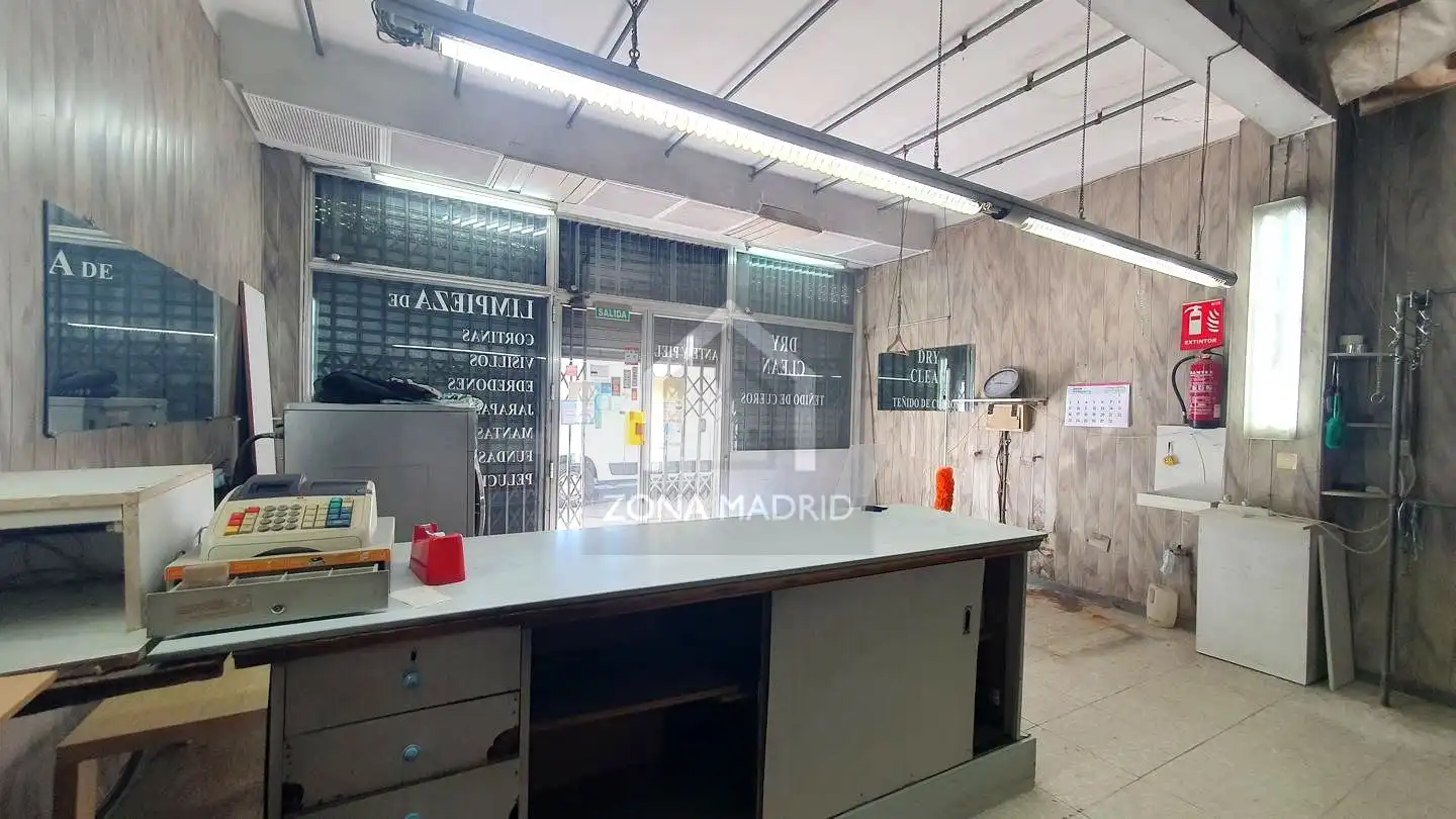 Business premises to rent in Calle de Carlos Martín Álvarez, imagen 5