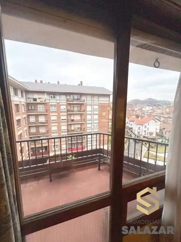 Terraza de Piso de alquiler en Bilbao  con Calefacción, Jardín privado y Terraza
