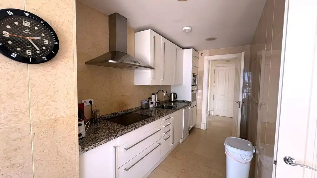 Flat with balcony to rent in Avenida de la Marina 15, imagen 14