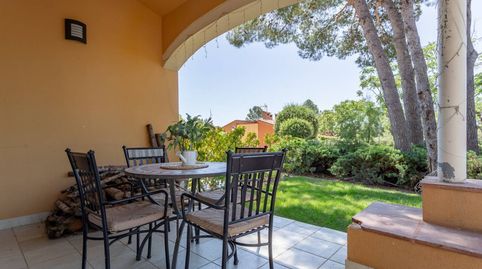 Foto 3 de Casa o chalet en venta en Calle Mèlies, Bonmont Terres Noves, Mont-roig del Camp