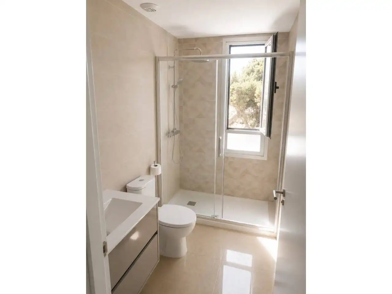 Bathroom of Flat for sale in Cabanes  with Air Conditioner, Storage room and Furnished