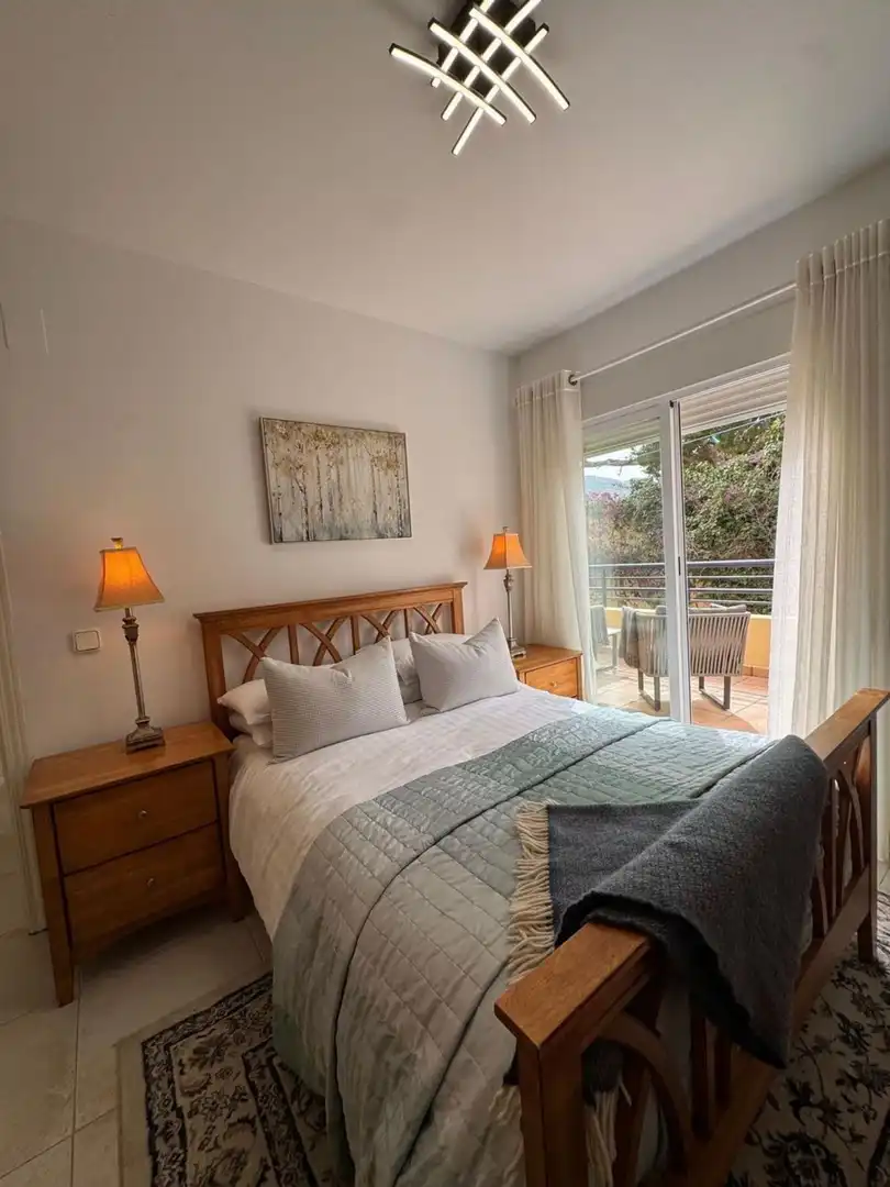 Dormitori de Casa o xalet en venda en L'Alfàs del Pi amb Aire condicionat, Jardí privat i Terrassa