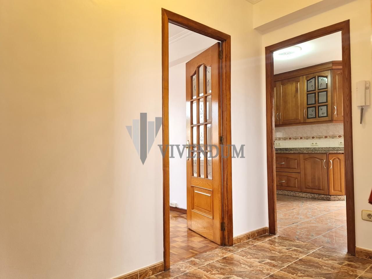 Piso de alquiler en Vigo  con Parquet
