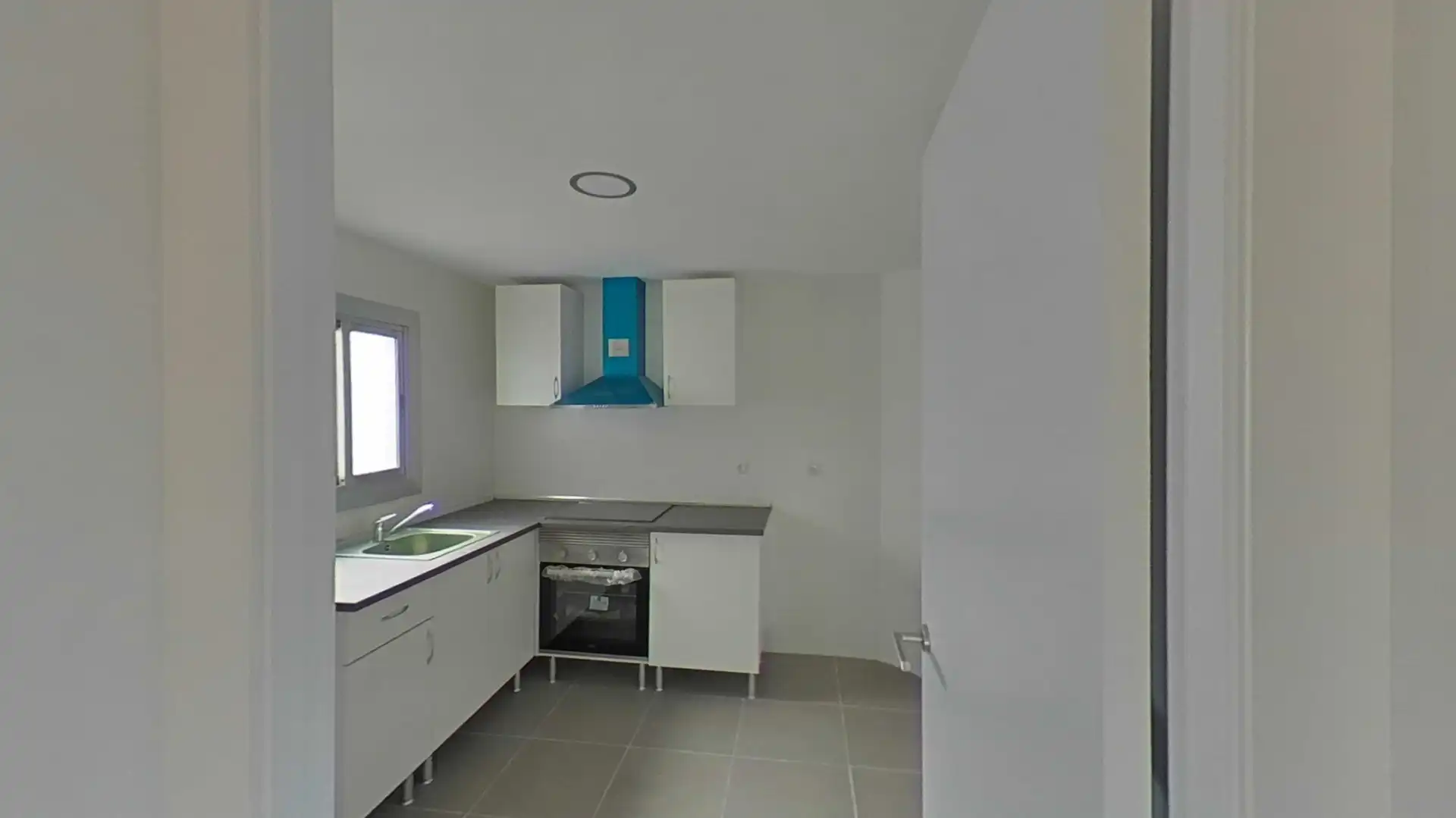 Cocina de Piso en venta en Santa Coloma de Gramenet con Parquet