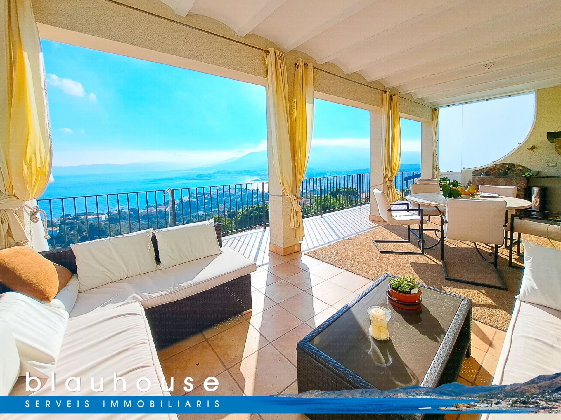 Terrassa de Casa o xalet en venda en Llançà amb Aire condicionat, Calefacció i Jardí privat