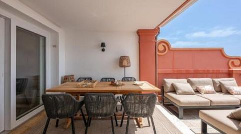 Elegante Dúplex Reformado con Vistas Panorámicas en La Quinta, Benahavís, imagen 4