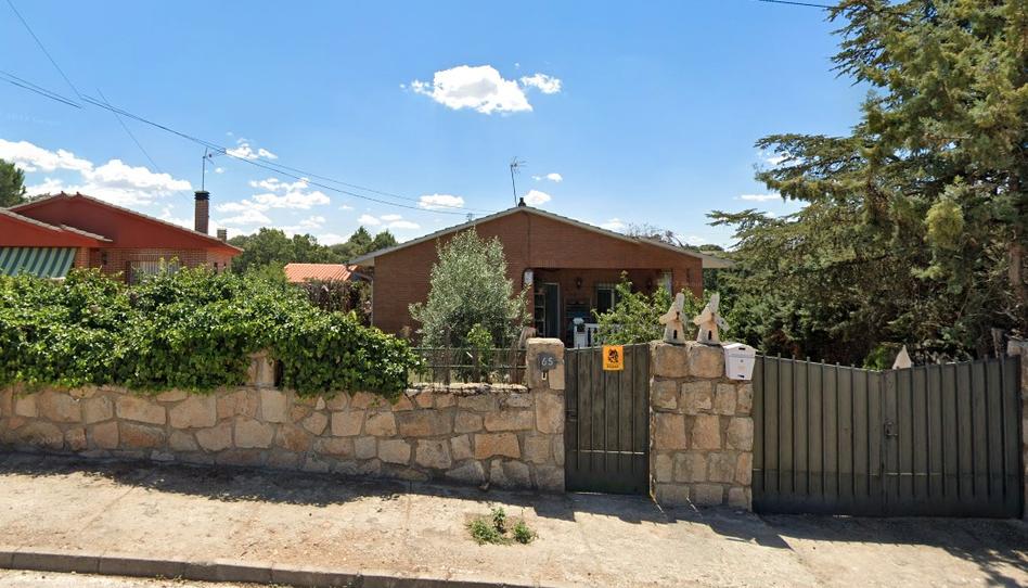 Photo 1 of House or chalet for sale in Calle Circular, Valdenuño Fernández, Guadalajara