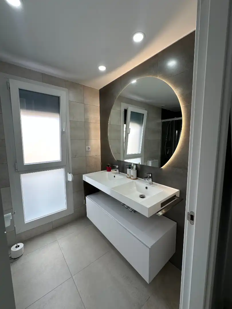 Bathroom of Detached homes for sale in Valdemoro  with Air Conditioner, Heating and Private garden