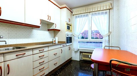 Foto 2 de Piso en venta en Gijón - Calle Pintor Mariano More, 2, Barrio del Centro, Gijón