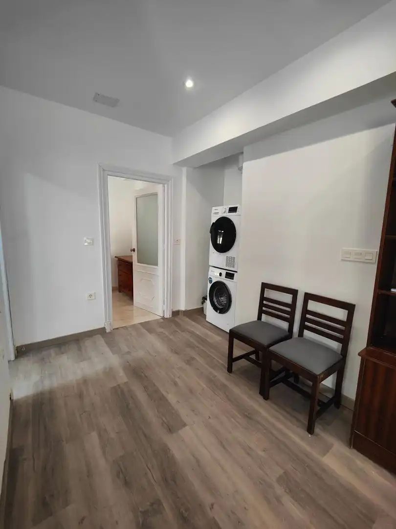Apartments for rent in Granada  with Air Conditioner, Heating and Furnished